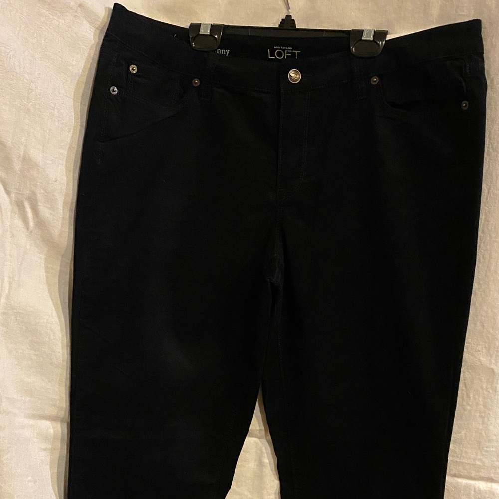 LOFT Women's Black Skinny Corduroy